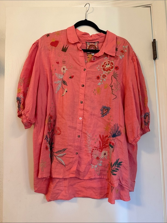 Johnny Was Tops - Johnny Was Pink Embroidered Linen Button-Front Blouse